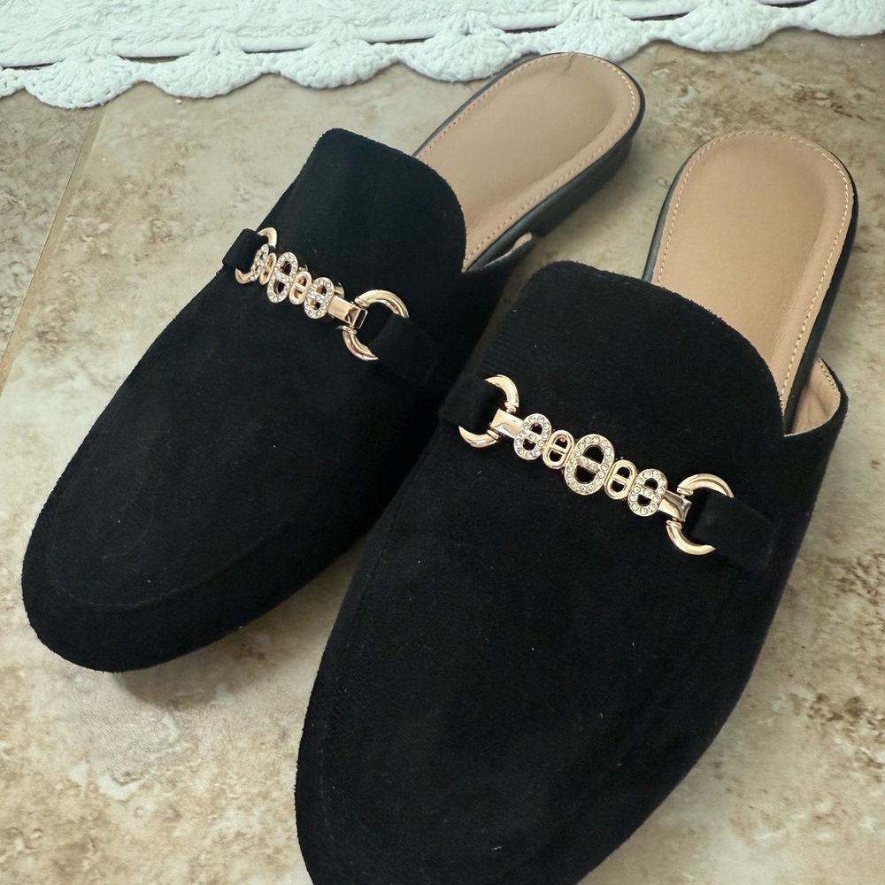 Black Suede Mule Loafers with Gold Chain Detail - Picture 4 of 10